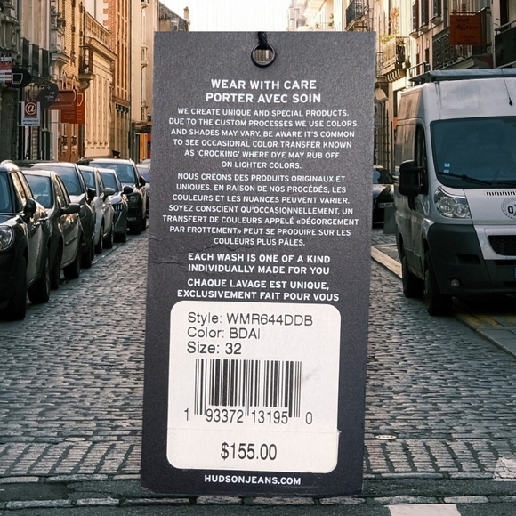 NWT Hudson Blue Cut Off Denim Shorts Size 32 - Picture 9 of 9